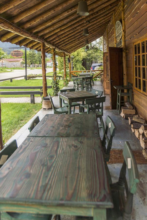 Hotel El Barranco Futaleufú 外观 照片
