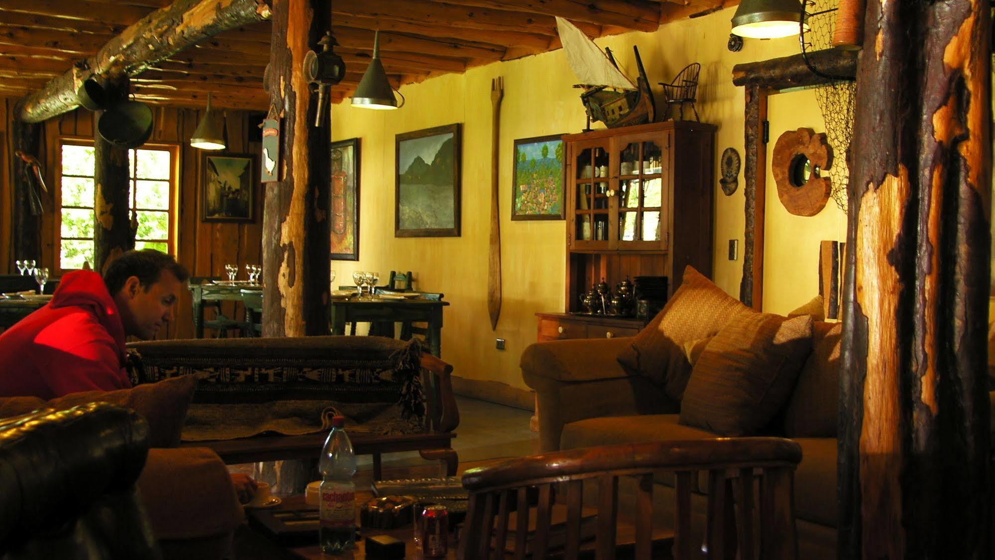 Hotel El Barranco Futaleufú 外观 照片
