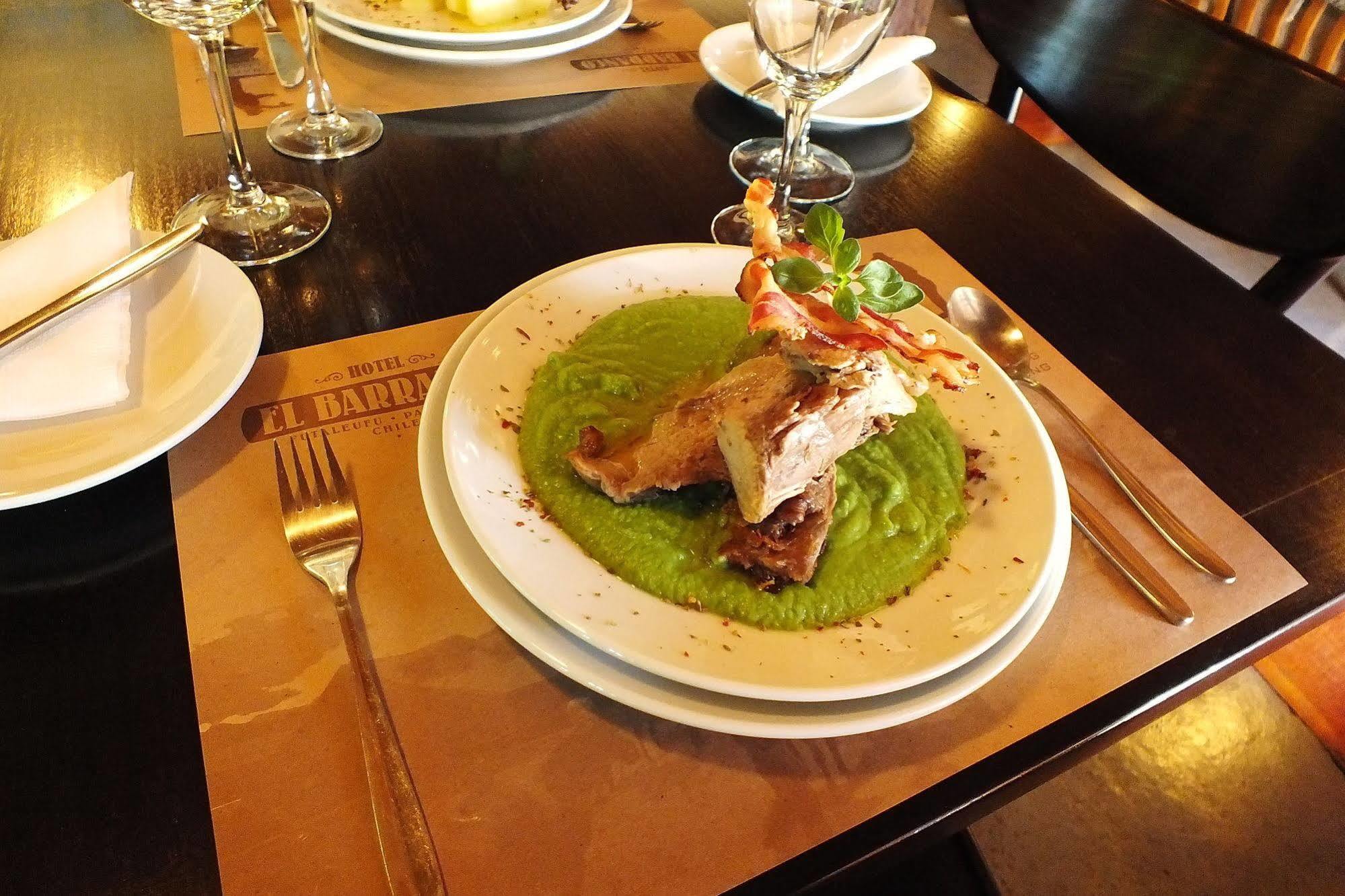 Hotel El Barranco Futaleufú 外观 照片