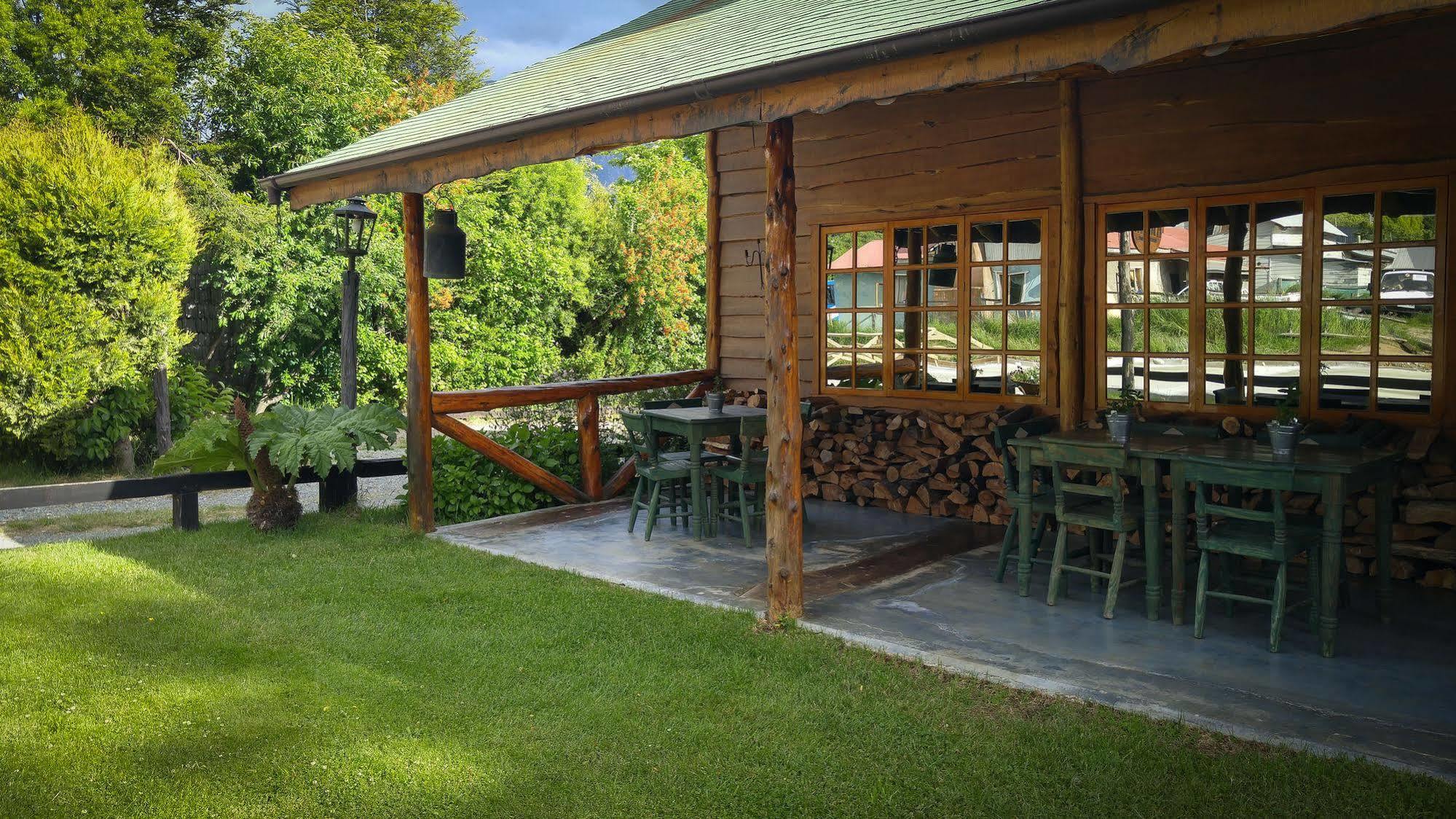 Hotel El Barranco Futaleufú 外观 照片